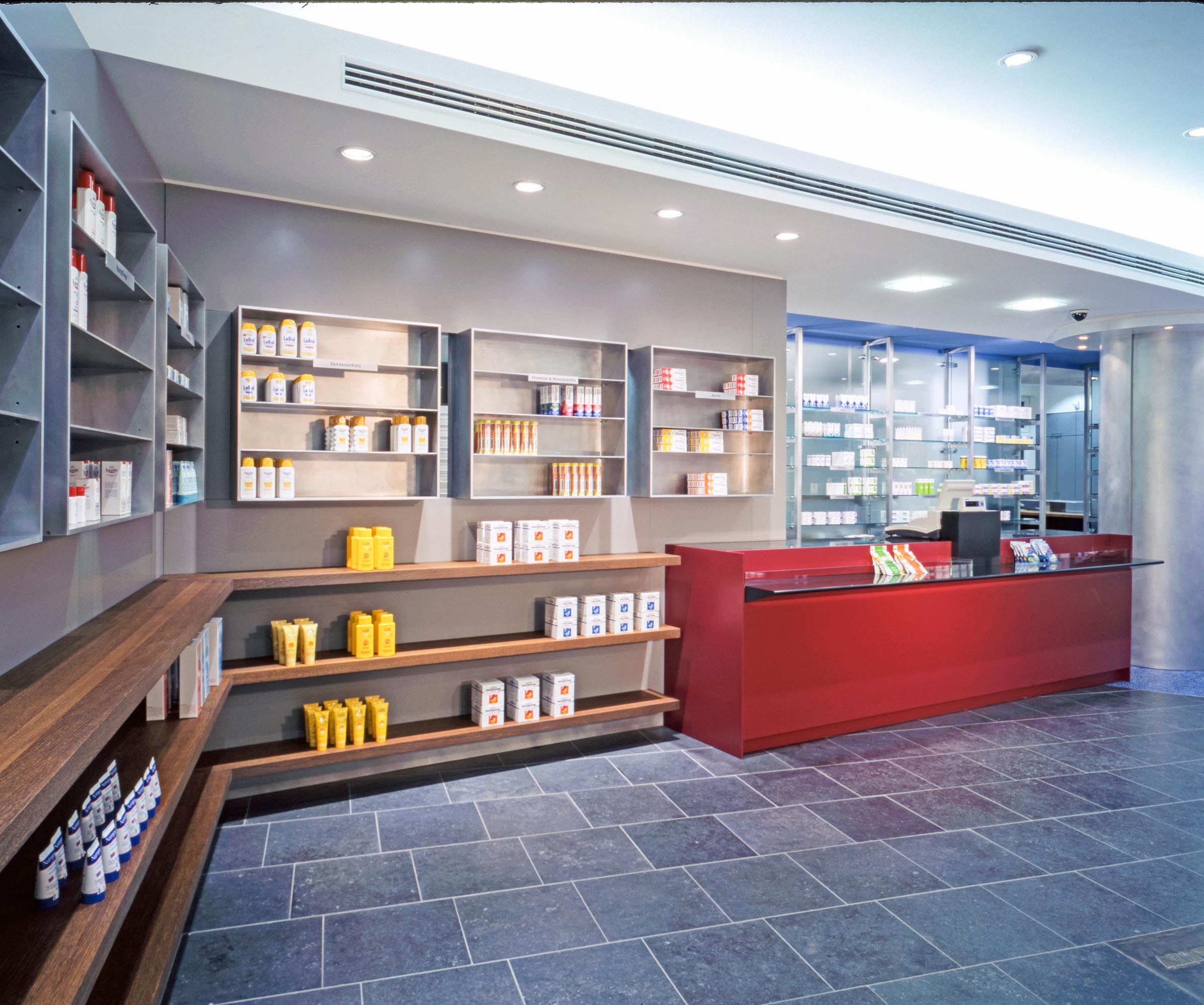 Self-service display and prescription counter