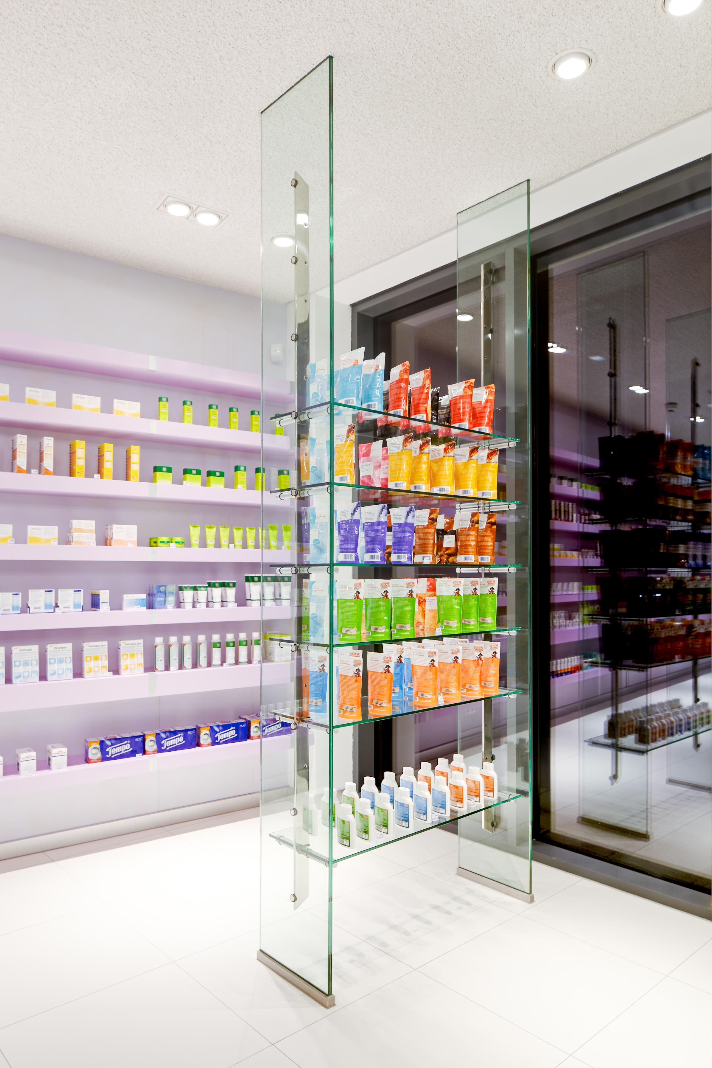 Glass self-service shelving in the shop window