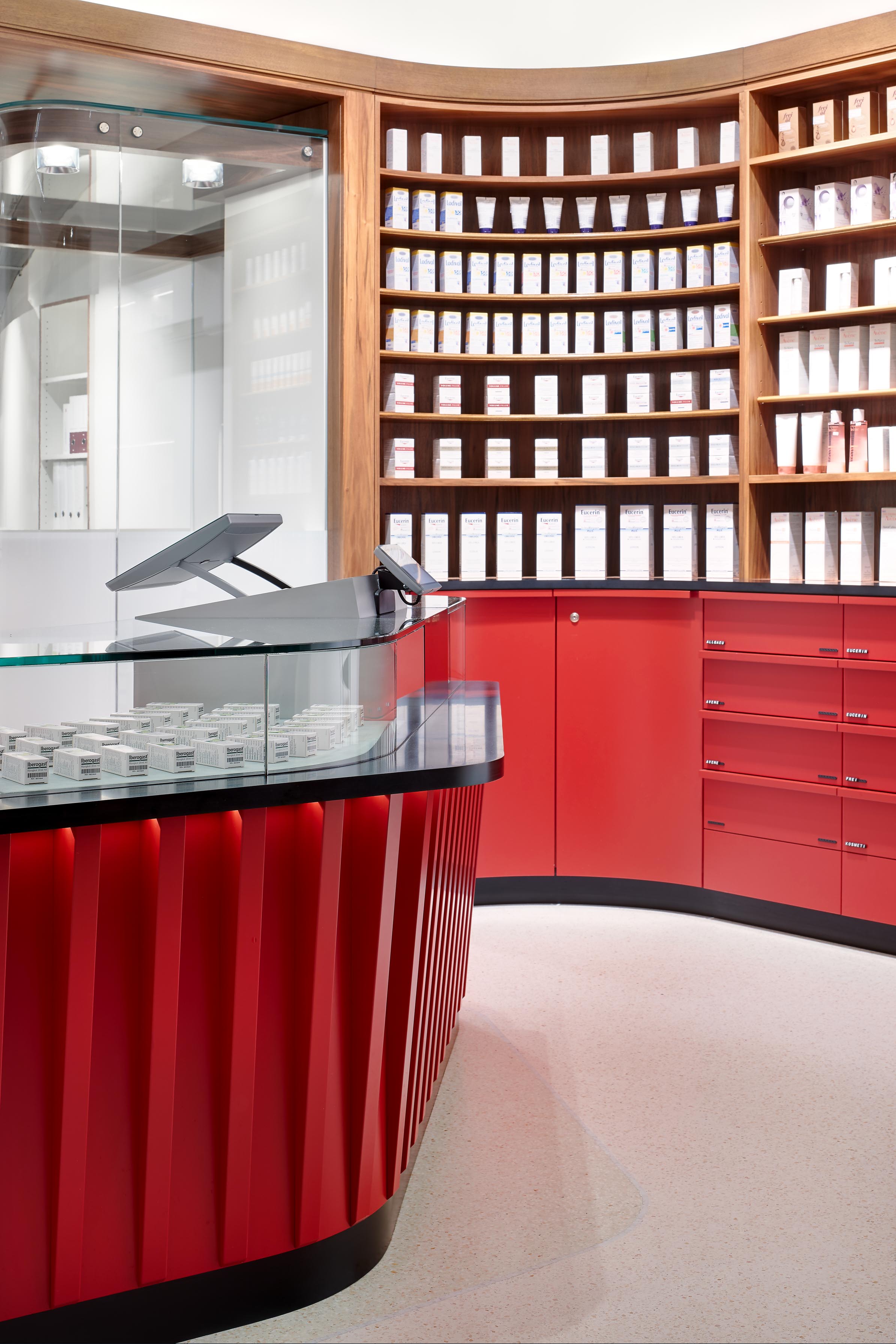 Prescription counter with glazed raised section