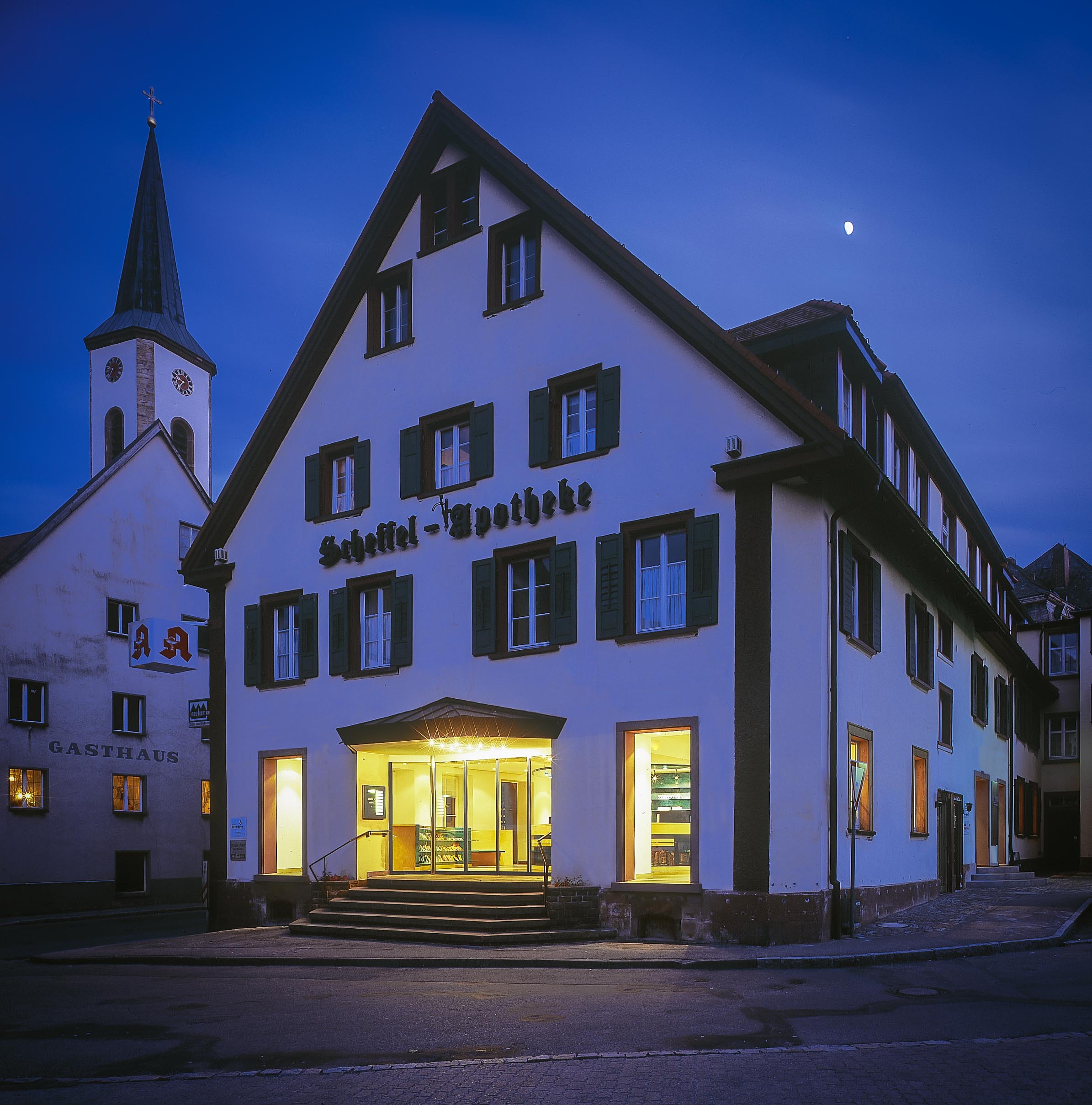 Gebäude