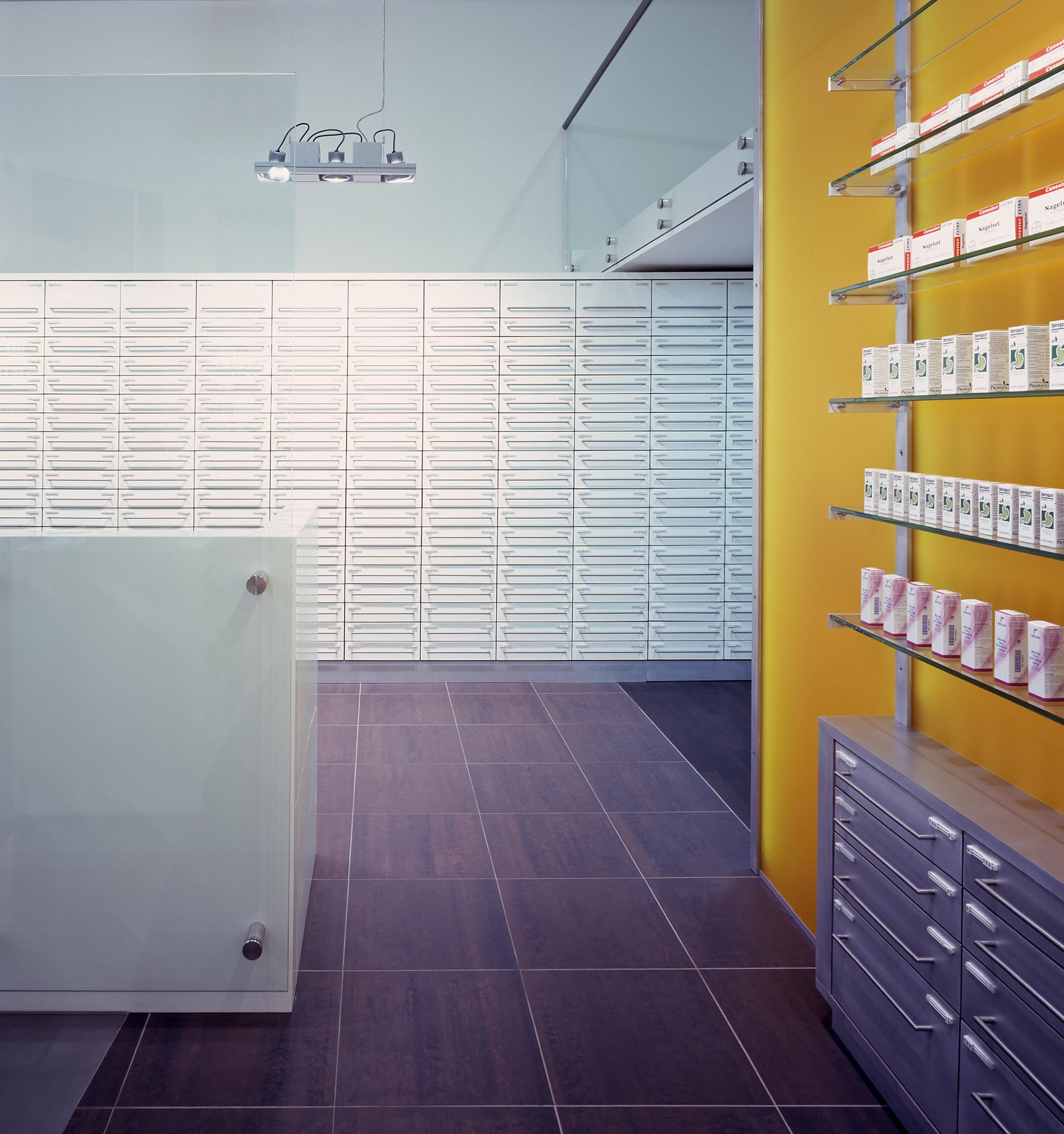 Medication drawer columns