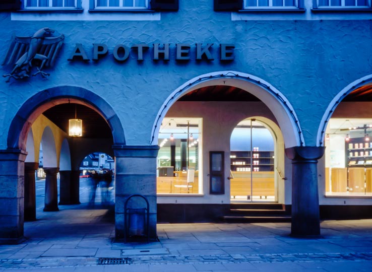 Adler Apotheke, Fassadenansicht
