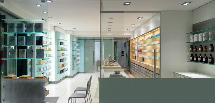 Fortuna Apotheke, Schaufenster