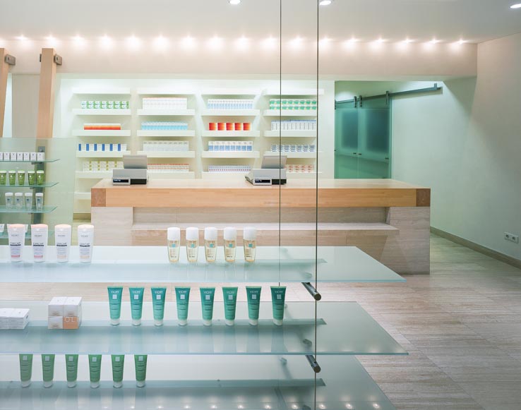 Hardt Apotheke, abgehängte Freiwahl aus Glas