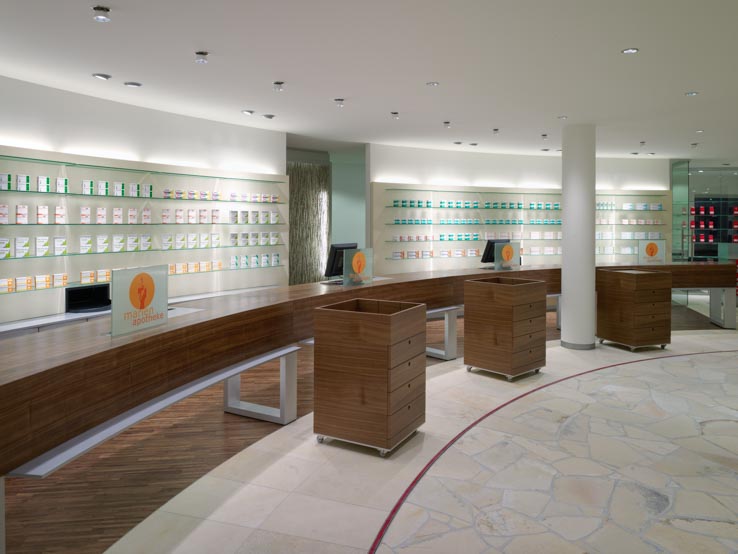 Marien Apotheke, HV-Tisch mit Abtrennungen