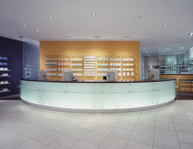 Michaels Apotheke, HV-Tisch und Sichtwahl