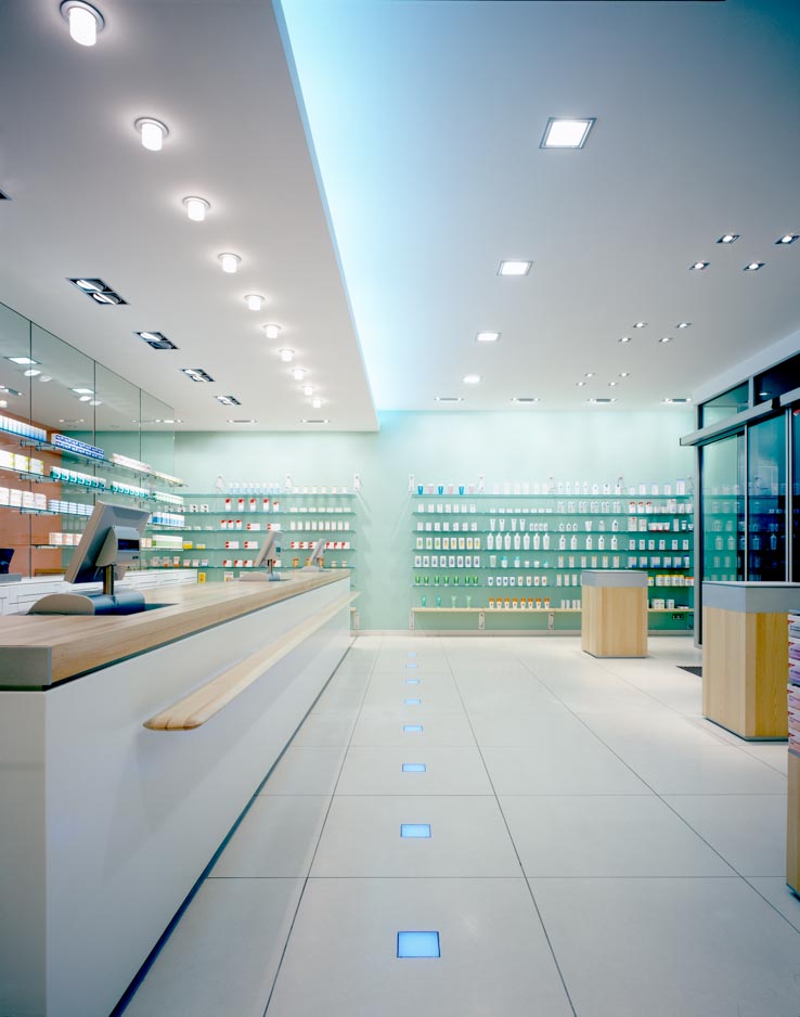 Rathaus Apotheke, HV-Tisch und Freiwahl