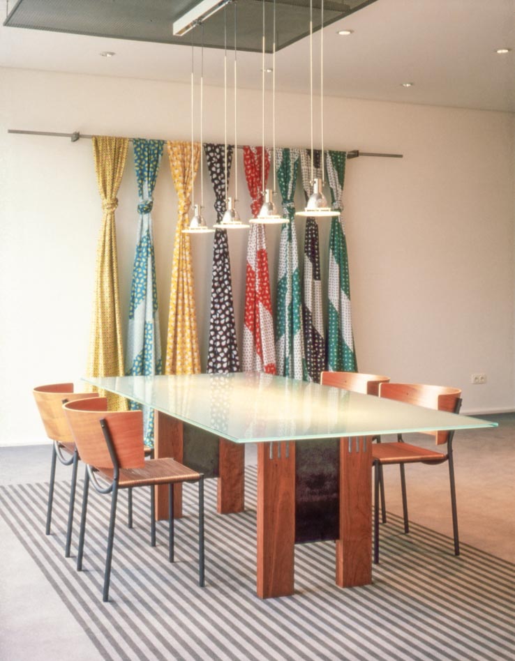showroom-monti-kravatte-02-xs