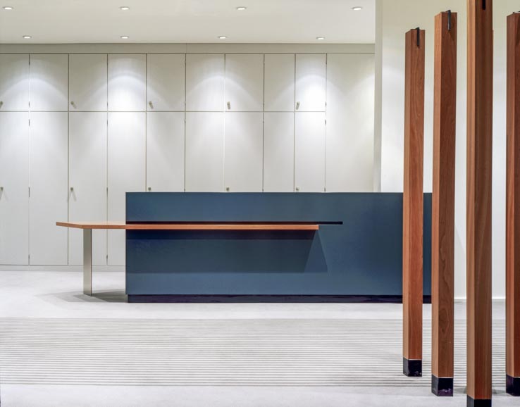 showroom-monti-kravatte-03-xs